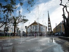 Palhoça inaugura reforma da Praça Sete de Setembro no aniversário de fundação da cidade