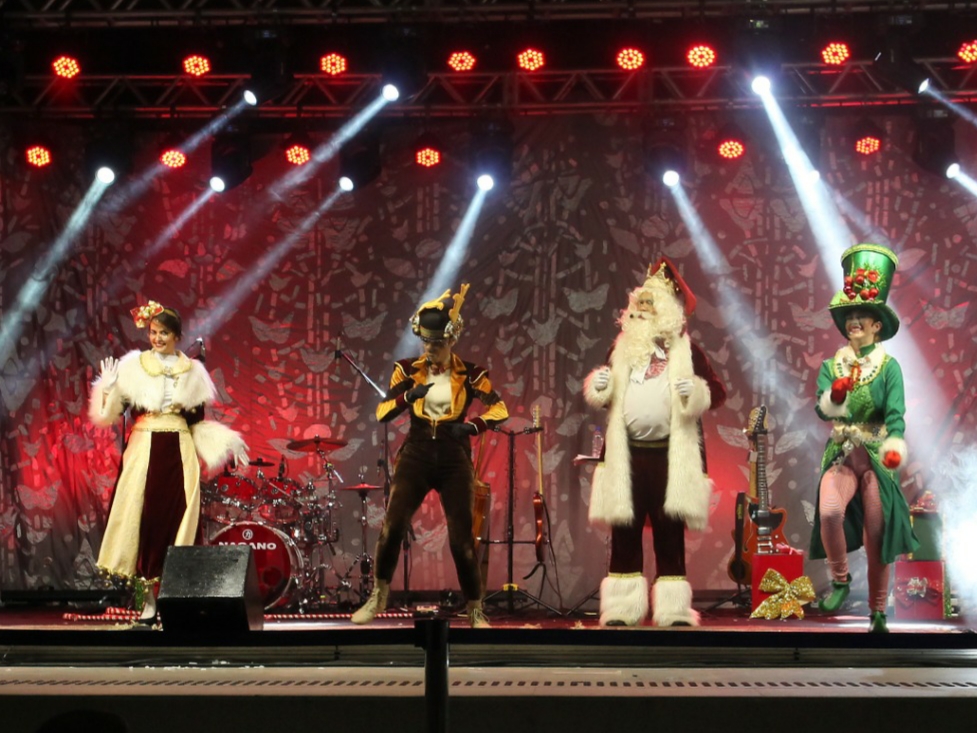 Natal da Magia terá show gratuito da Família Lima no Floripa Airport e apresentações em bairros de Florianópolis, entre 10 e 23 de dezembro