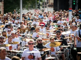 Orquestra de Baterias de Florianópolis, a maior das Américas