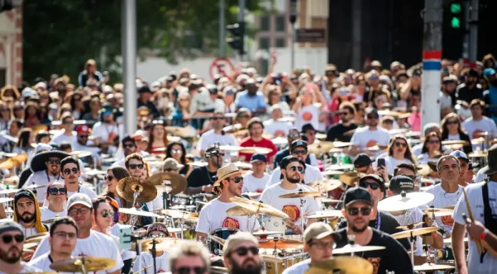 Orquestra de Baterias de Florianópolis, a maior das Américas